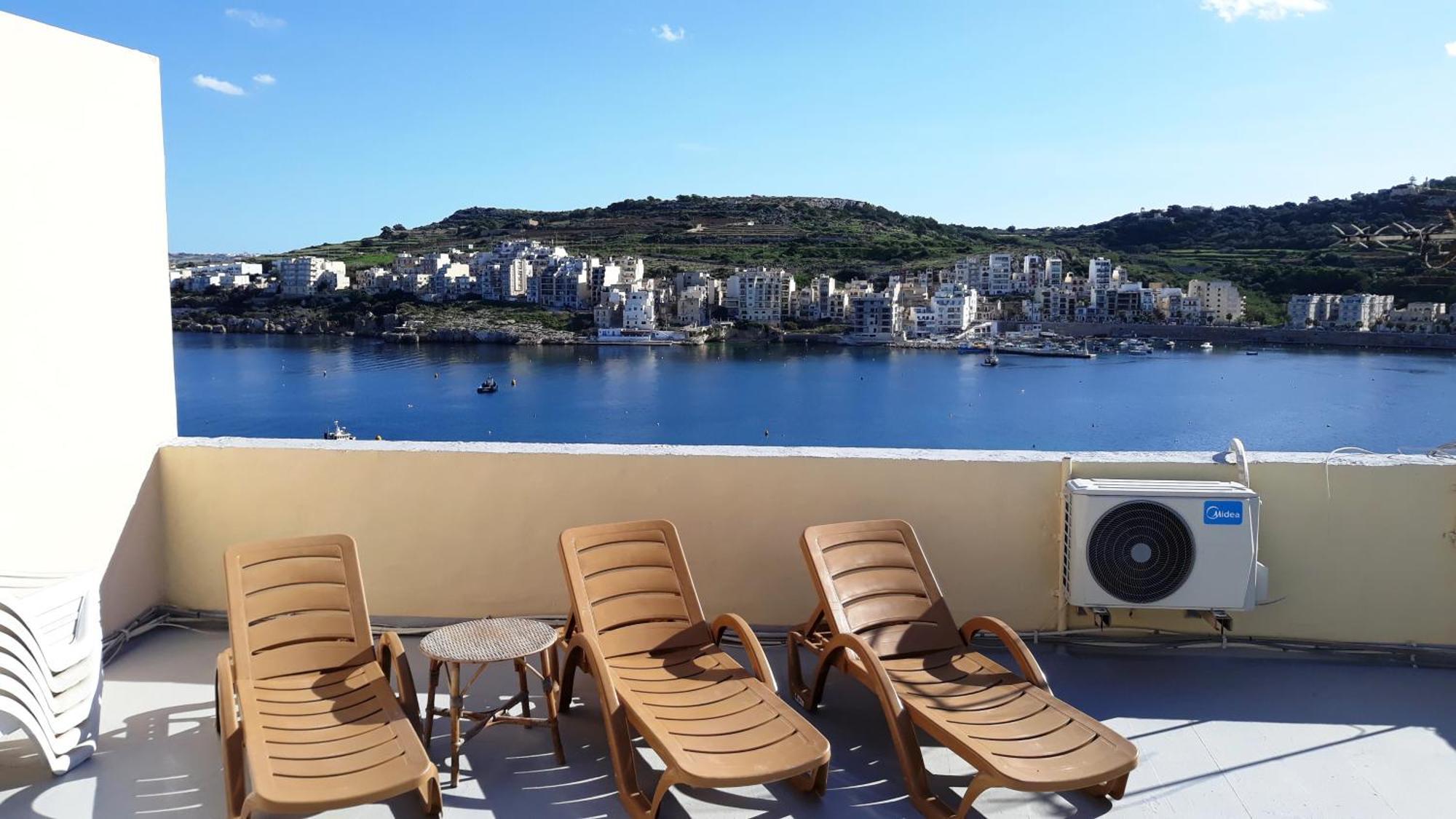 Bayview 2 Bedroom Seaview Apartment With Large Terrace With Panoramic Views - By Getawaysmalta خليج سانت بول المظهر الخارجي الصورة